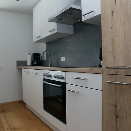 Bär Apartment *