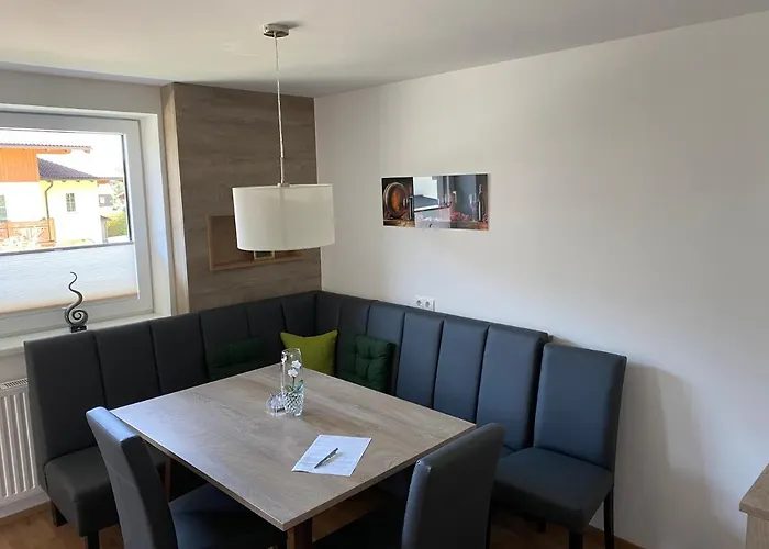 Baer Apartment *